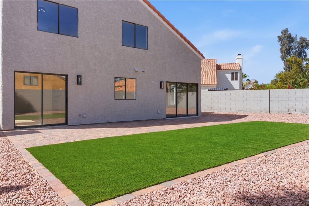 73 Westheimer Road Henderson NV 89074