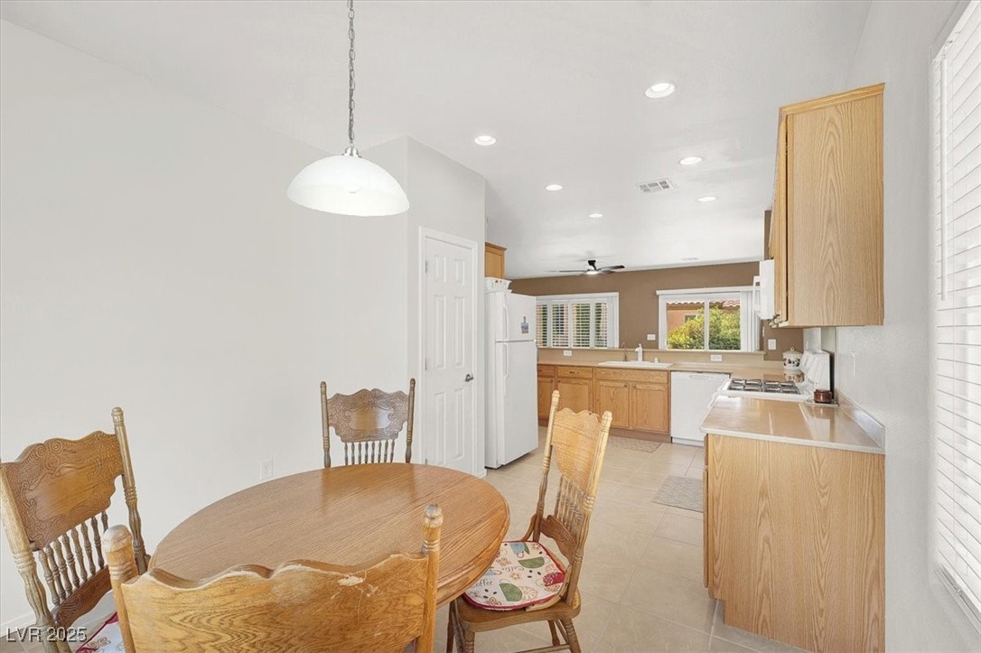 2101 Sawtooth Mountain Drive Henderson NV 89044