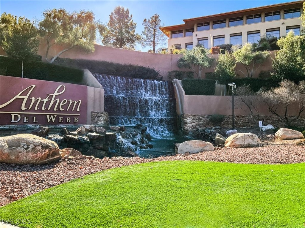 2101 Sawtooth Mountain Drive Henderson NV 89044