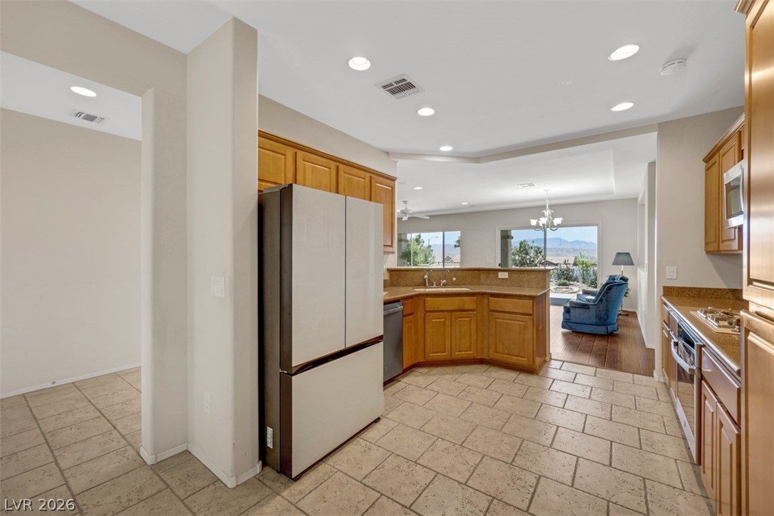 2093 Mountain City Street Henderson NV 89052