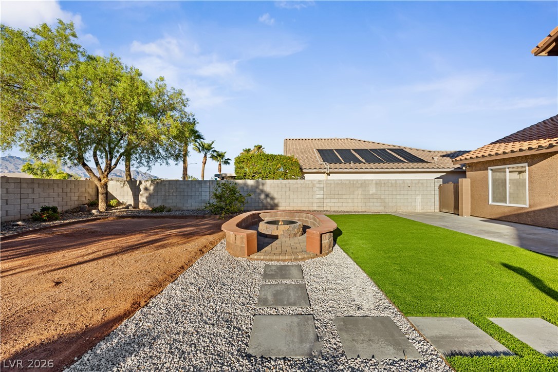 8640 Vivid Violet Avenue Las Vegas NV 89143