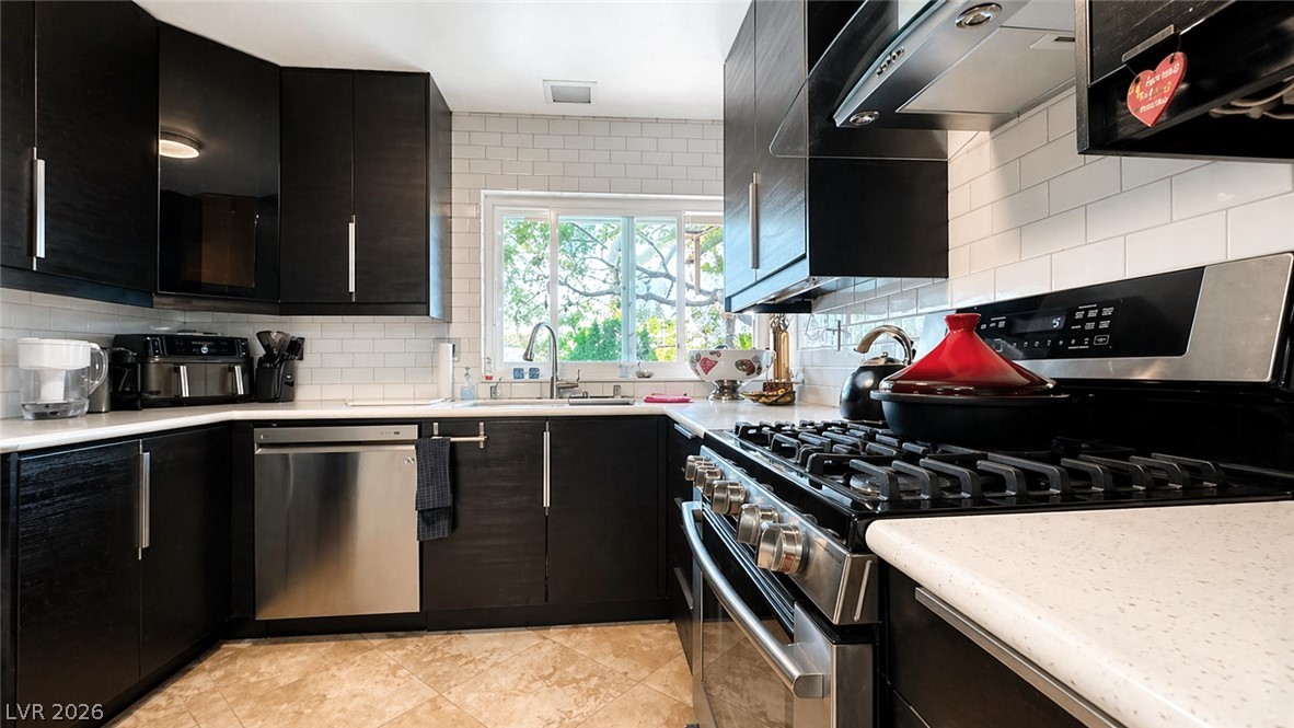 4690 Freshwater Drive Las Vegas NV 89103