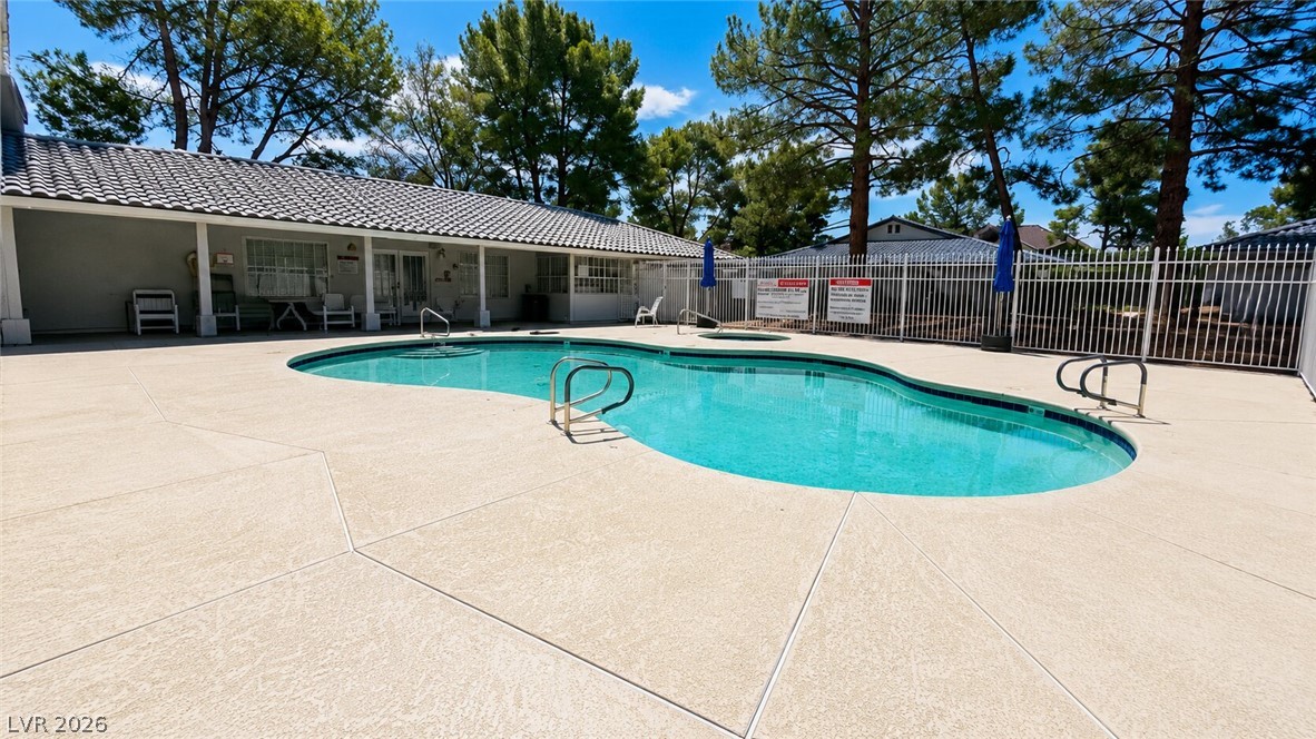 2140 Petersham Court B Las Vegas NV 89108