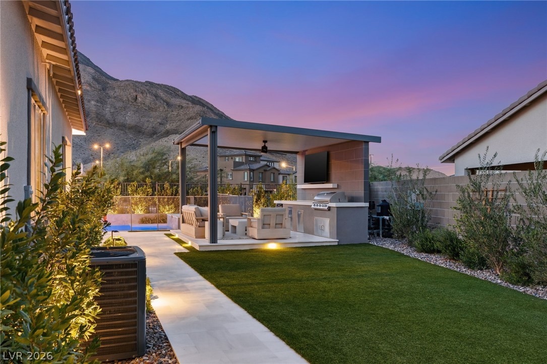 11754 Hatchling Avenue Las Vegas NV 89138