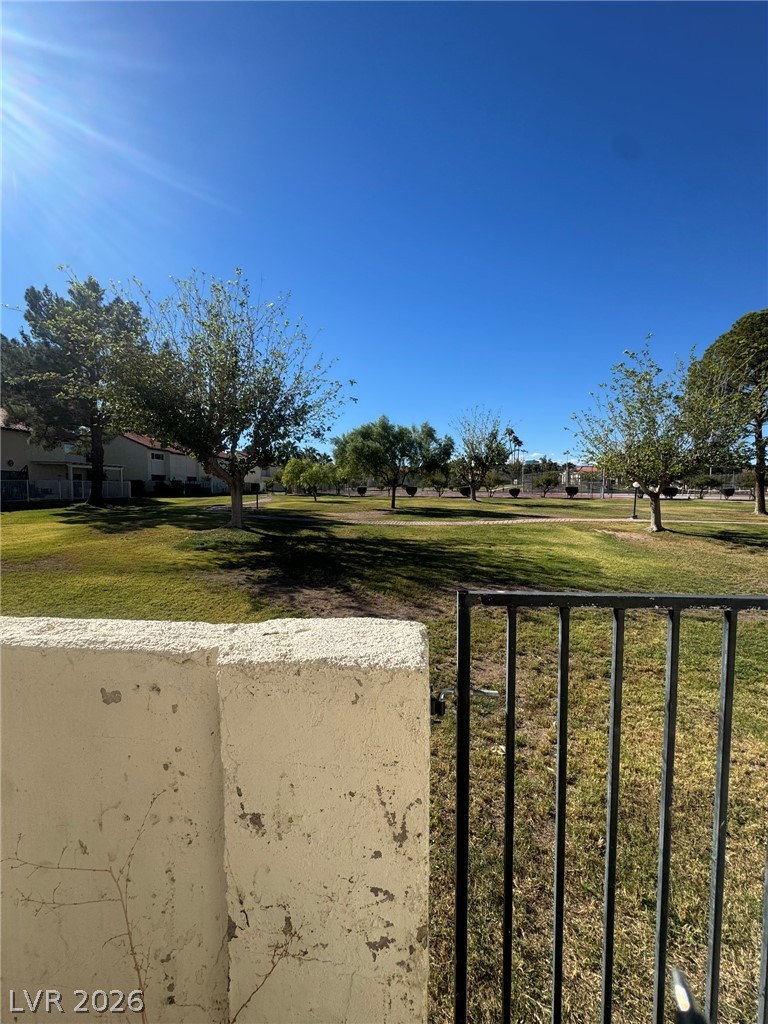 3369 Duece Street Las Vegas NV 89121