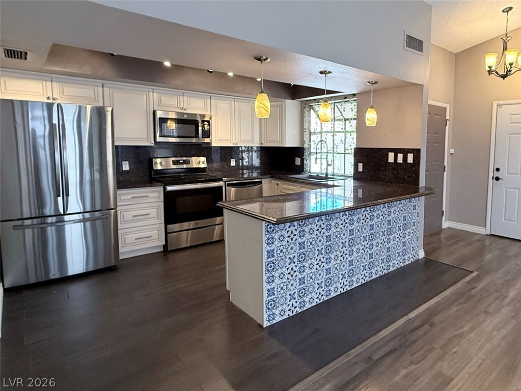 8404 Mulcahy Avenue Las Vegas NV 89145
