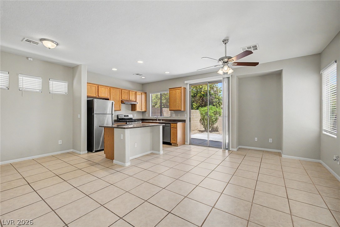 8284 Harvest Spring Place Las Vegas NV 89143