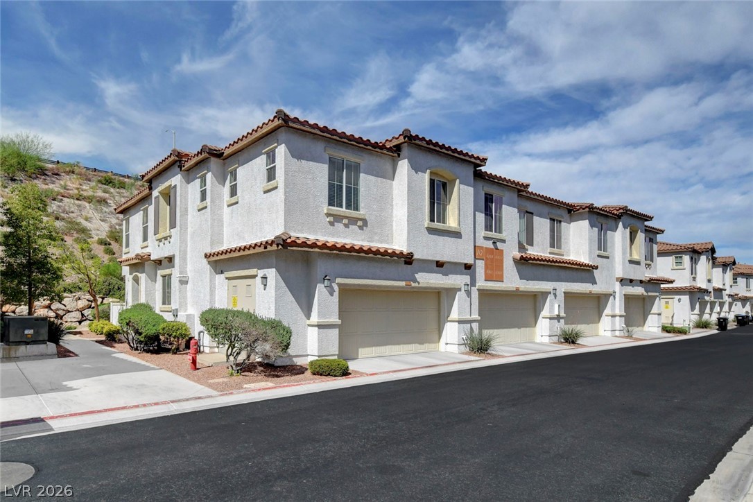 1525 Spiced Wine Avenue 10101 Henderson NV 89074