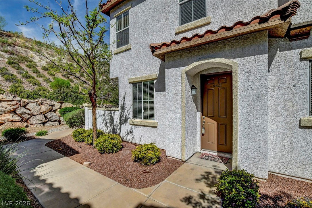 1525 Spiced Wine Avenue 10101 Henderson NV 89074