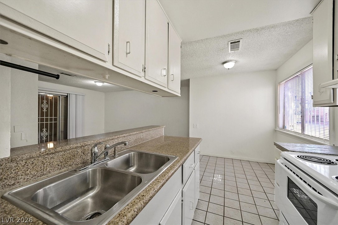 2236 East Desert Inn Road Las Vegas NV 89169