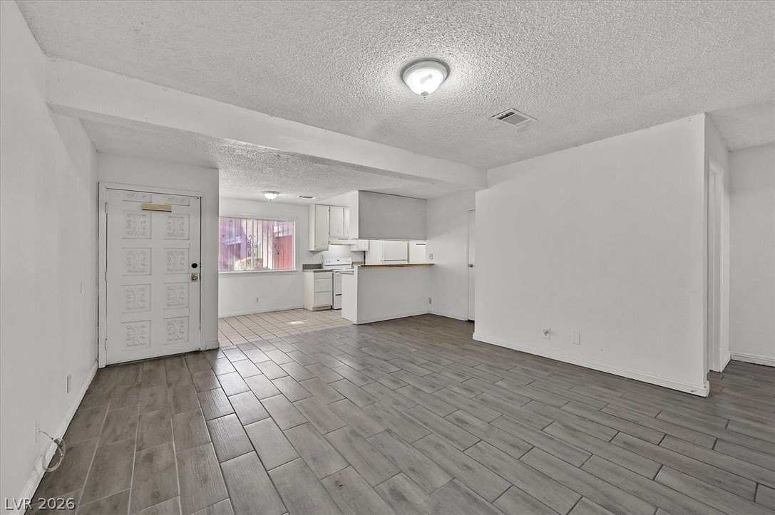 2236 East Desert Inn Road Las Vegas NV 89169