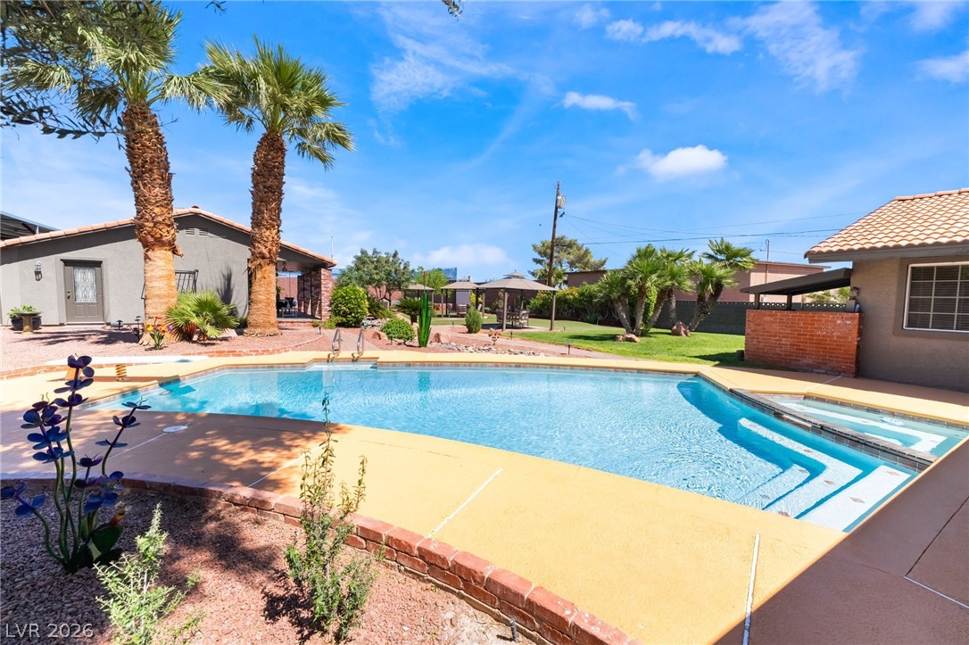 6540 Laredo Street Las Vegas NV 89146