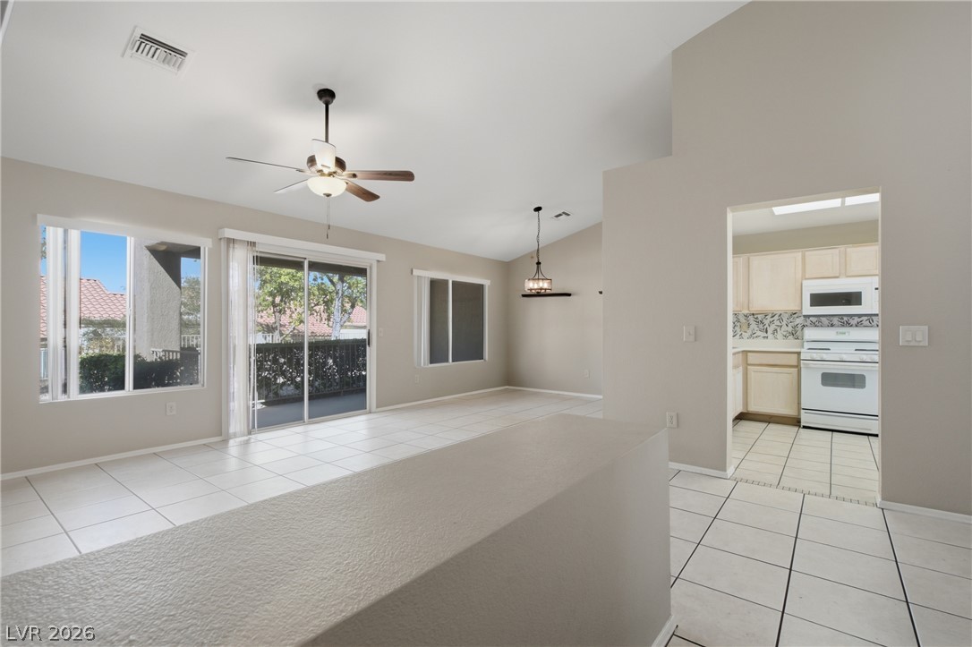 8612 Prairie Hill Drive Las Vegas NV 89134