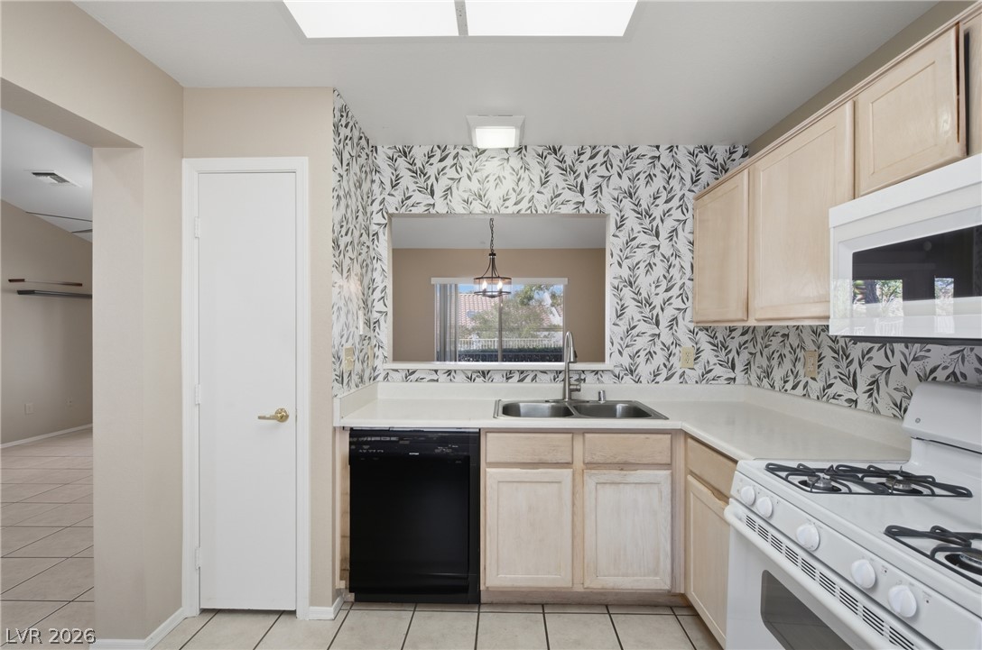 8612 Prairie Hill Drive Las Vegas NV 89134