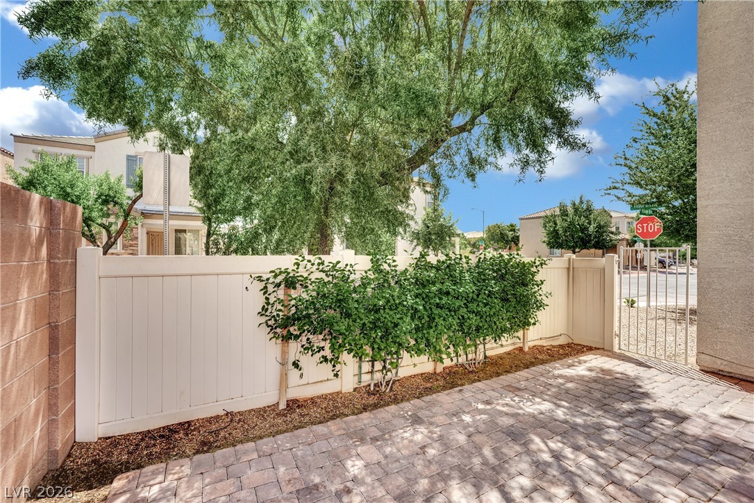 1178 Village Crossing Lane Las Vegas NV 89183