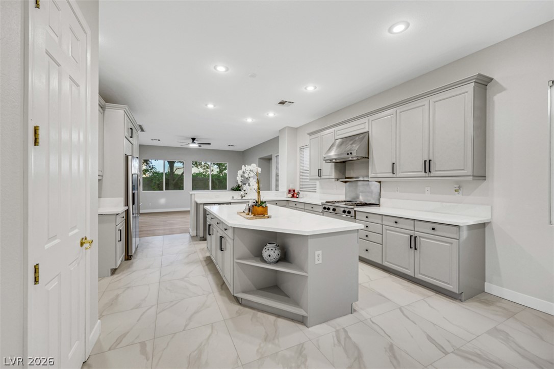 7970 Carson Creek Street Las Vegas NV 89113