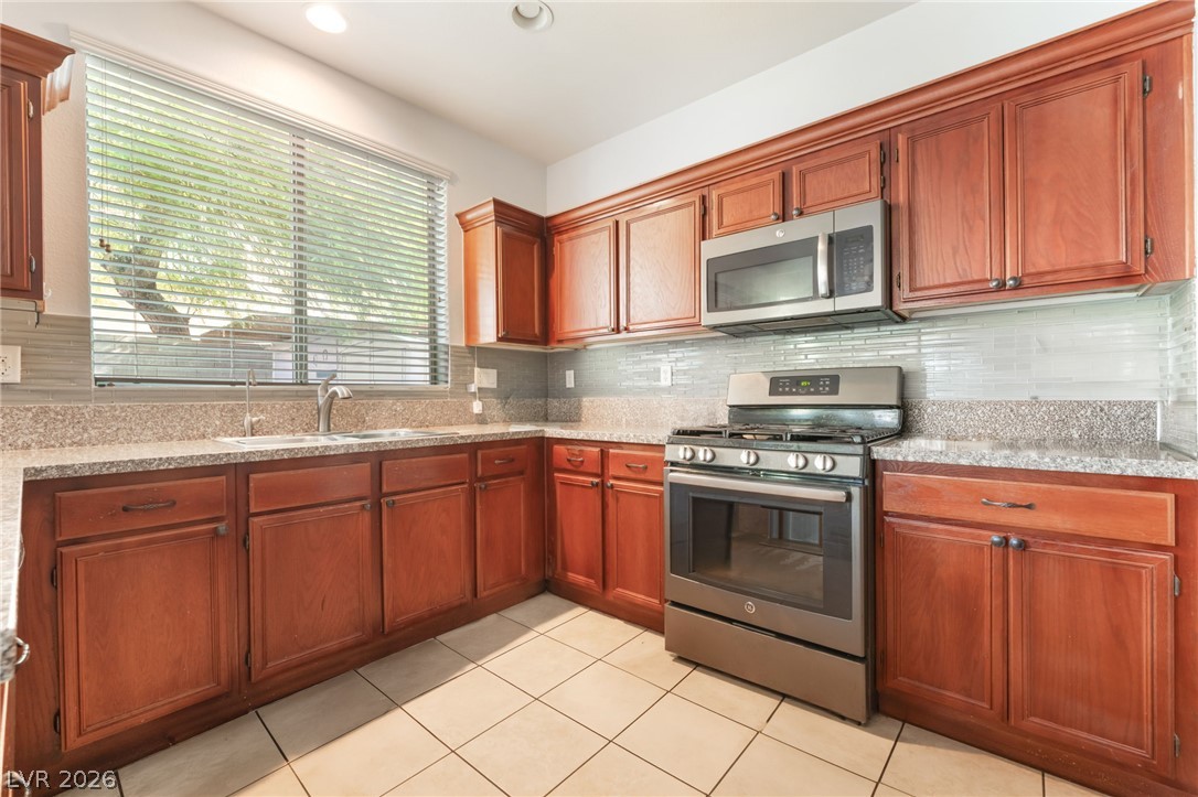 1844 Arch Stone Avenue North Las Vegas NV 89031