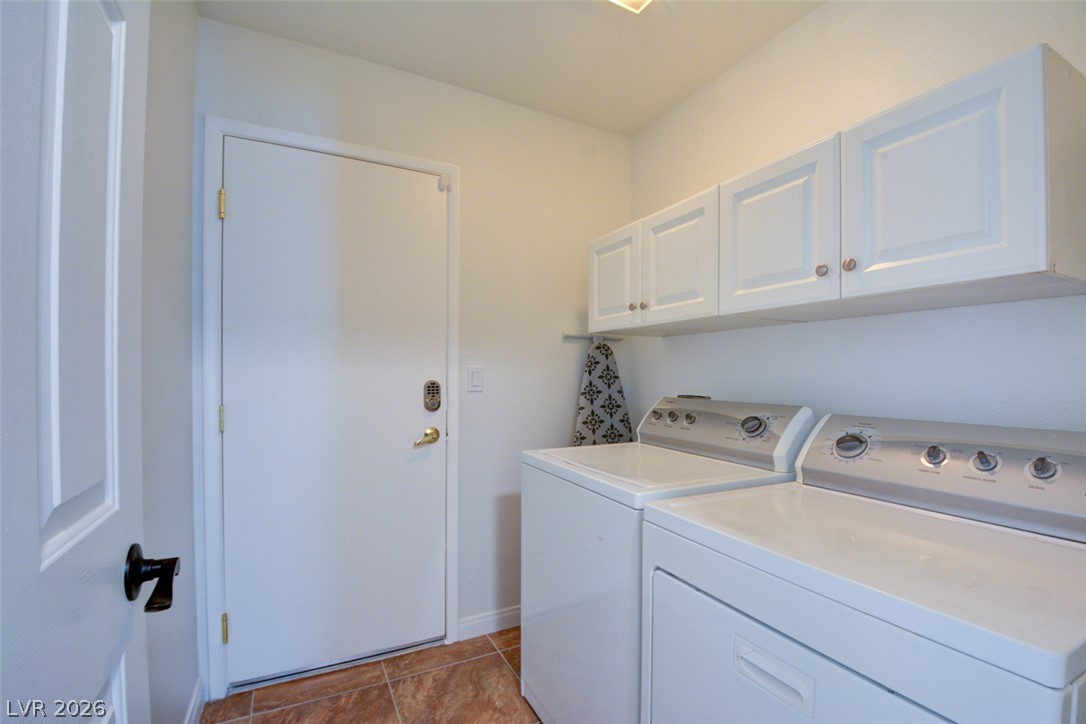 2729 Pinewood Avenue Henderson NV 89074