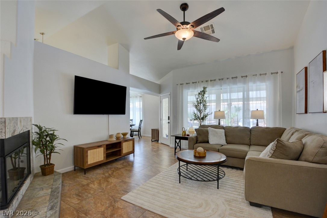 2729 Pinewood Avenue Henderson NV 89074