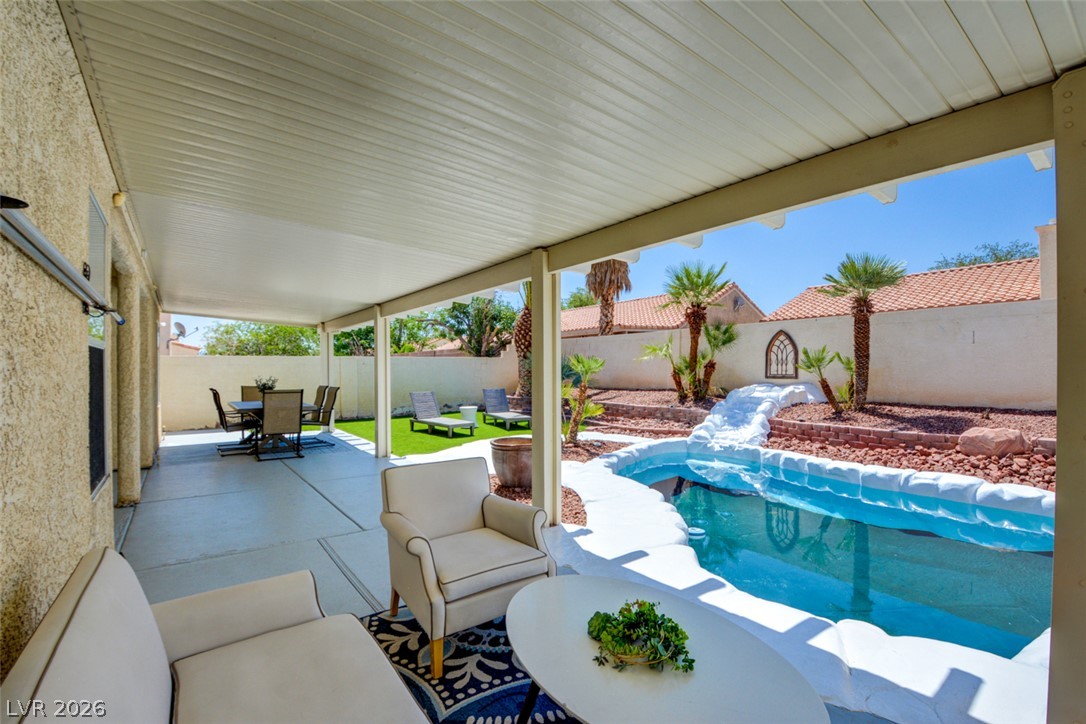 2729 Pinewood Avenue Henderson NV 89074