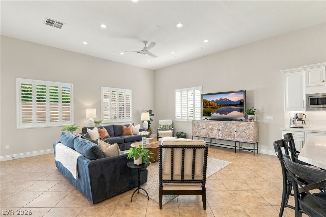 210 Torrey Morgan Way Henderson NV 89074
