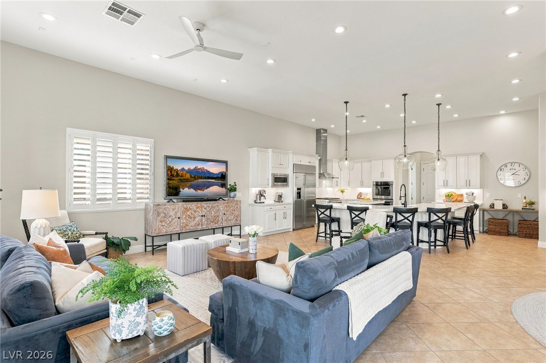 210 Torrey Morgan Way Henderson NV 89074
