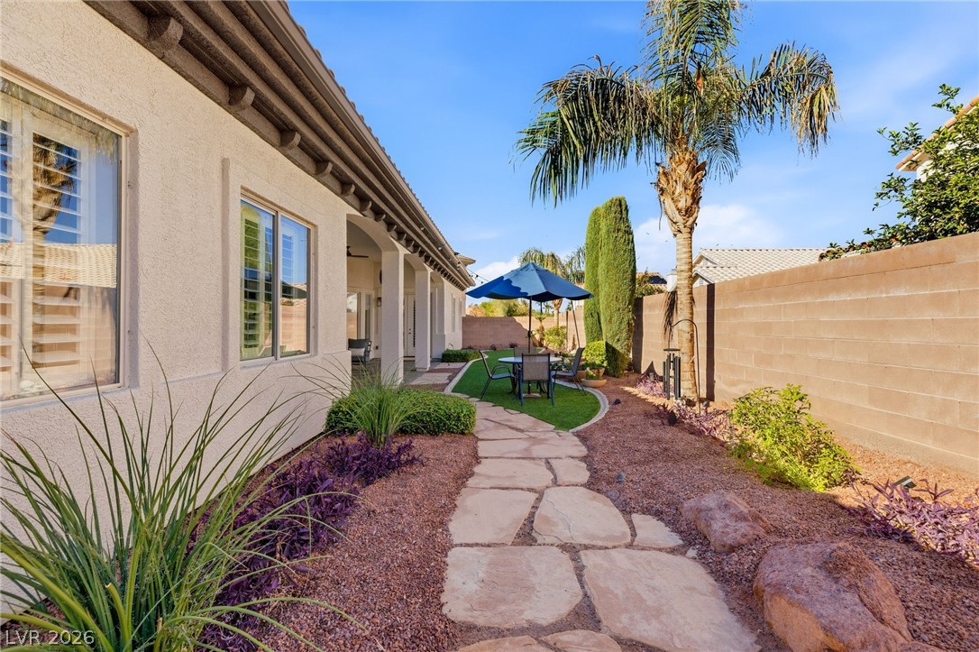 210 Torrey Morgan Way Henderson NV 89074