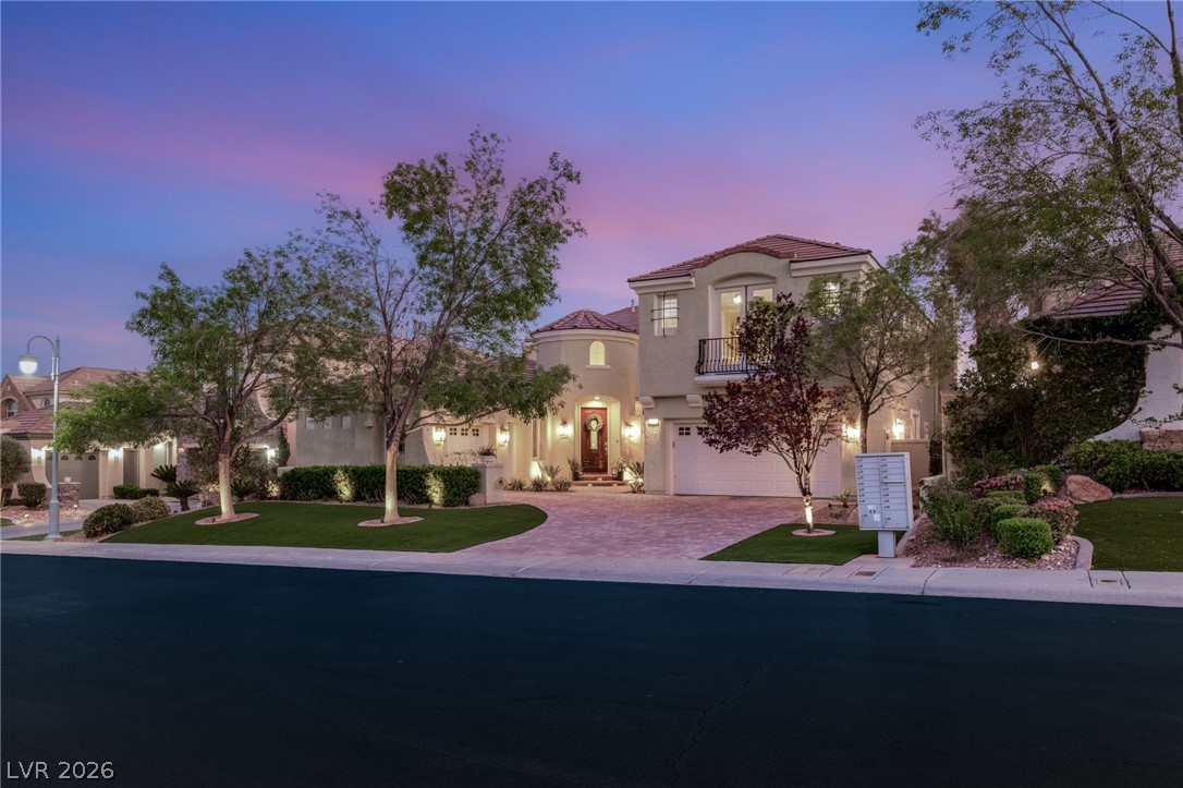 9313 Queen Charlotte Drive Las Vegas NV 89145
