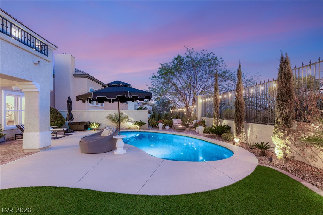 9313 Queen Charlotte Drive Las Vegas NV 89145
