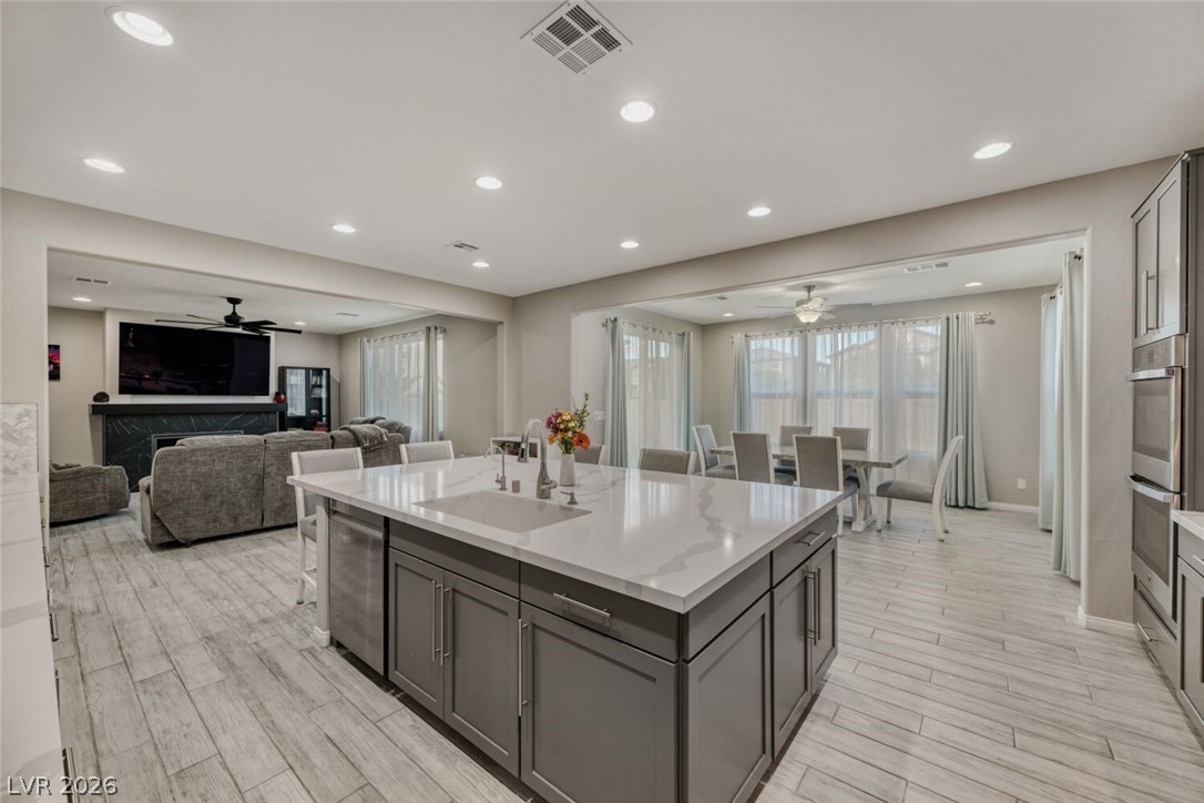 70 Pikiariki Court Las Vegas NV 89183