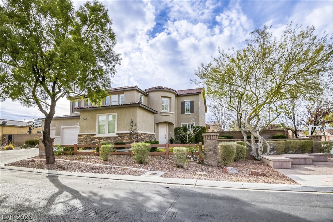 6103 Sundown Crest Street Las Vegas NV 89113