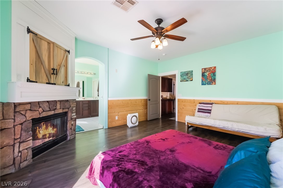 8943 Shale Valley Street Las Vegas NV 89123