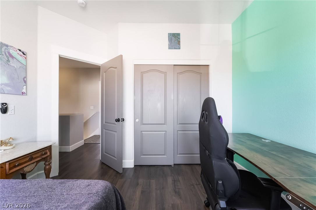 8943 Shale Valley Street Las Vegas NV 89123