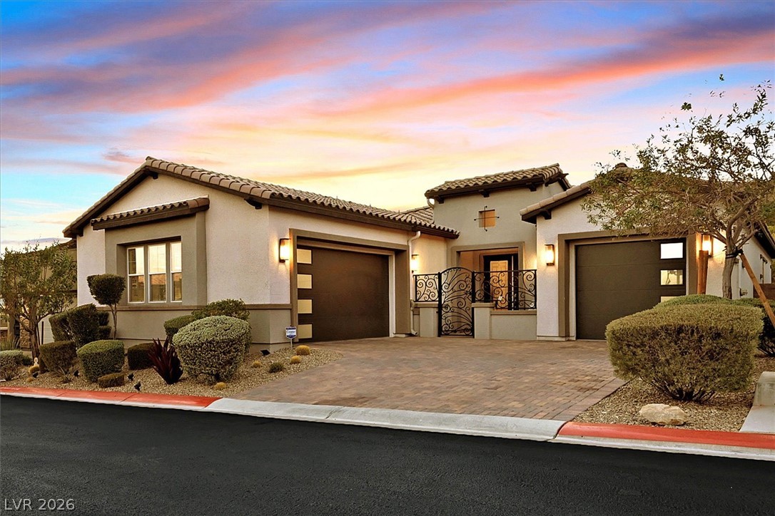 16 Via Tiberina Henderson NV 89011