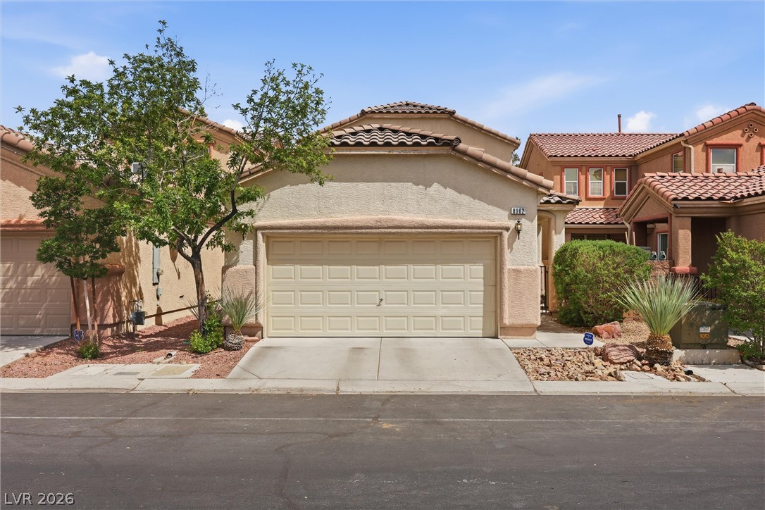 8982 College Green Street Las Vegas NV 89148