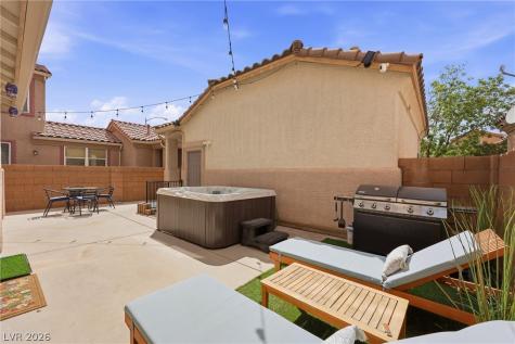 8982 College Green Street Las Vegas NV 89148