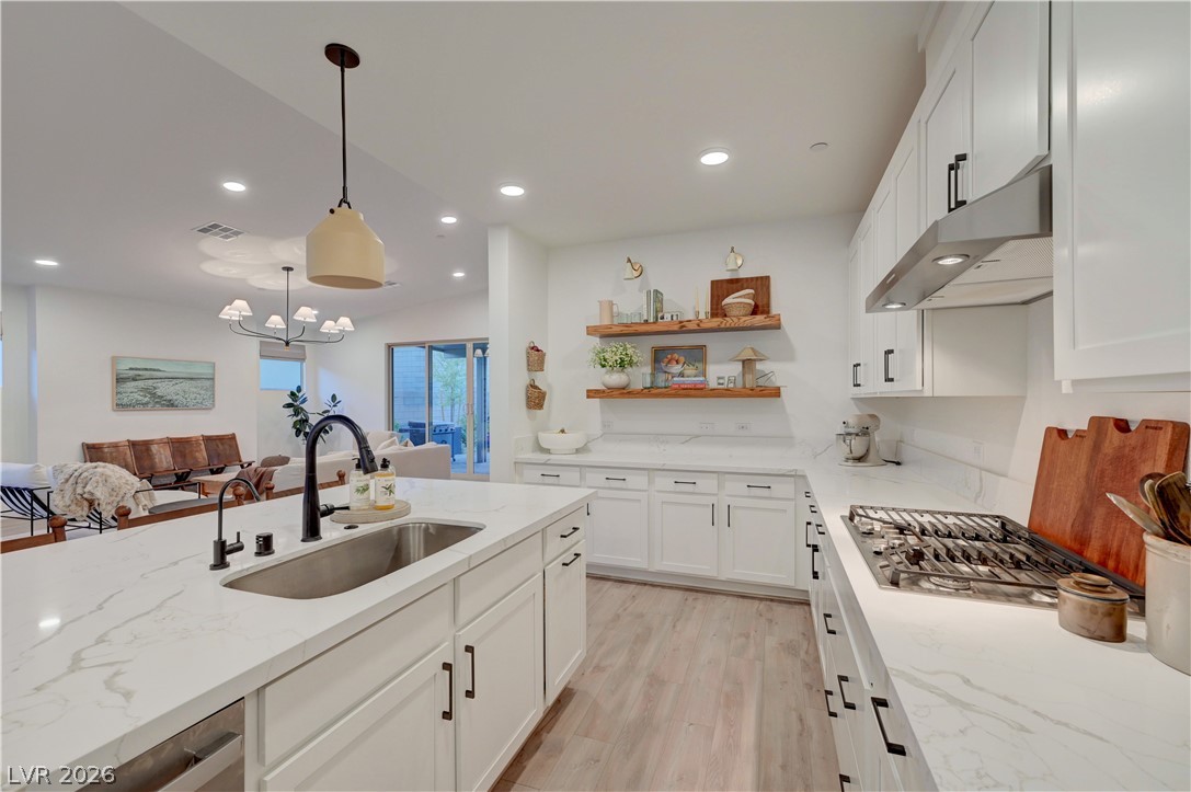 10151 Evergreen Pine Street Las Vegas NV 89166