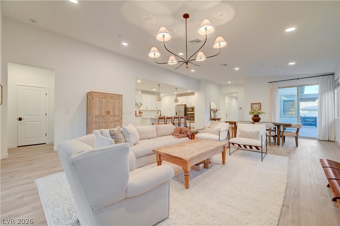 10151 Evergreen Pine Street Las Vegas NV 89166