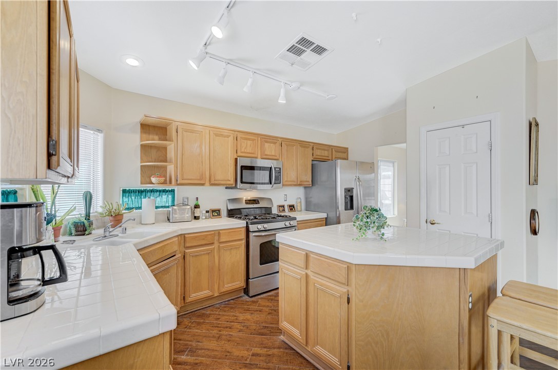 114 Gamboge Street Henderson NV 89012