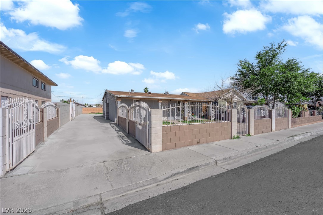 2512 Statz Street North Las Vegas NV 89030
