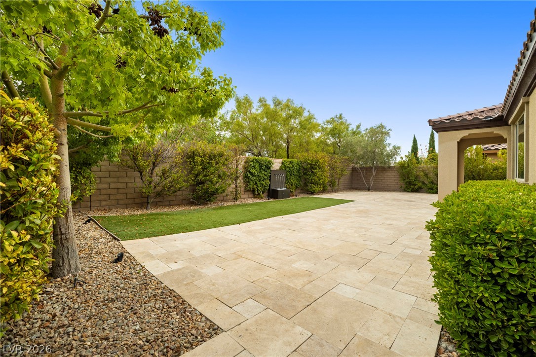 530 Hunter Flat Street Las Vegas NV 89138