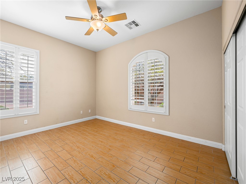 6982 Mirkwood Avenue Las Vegas NV 89178