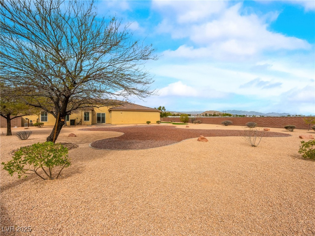 6982 Mirkwood Avenue Las Vegas NV 89178