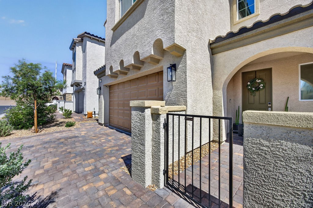 10662 Carnes Avenue Las Vegas NV 89166
