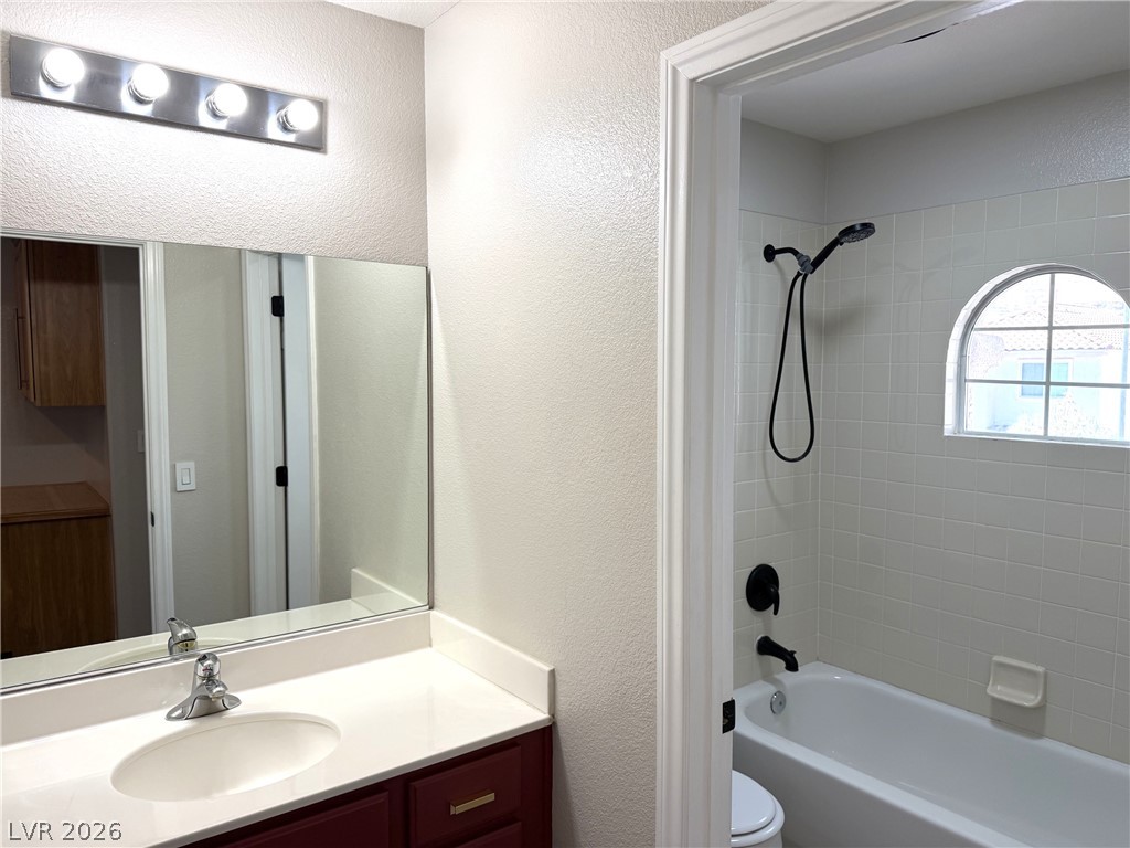 5782 Field Breeze Street Las Vegas NV 89148