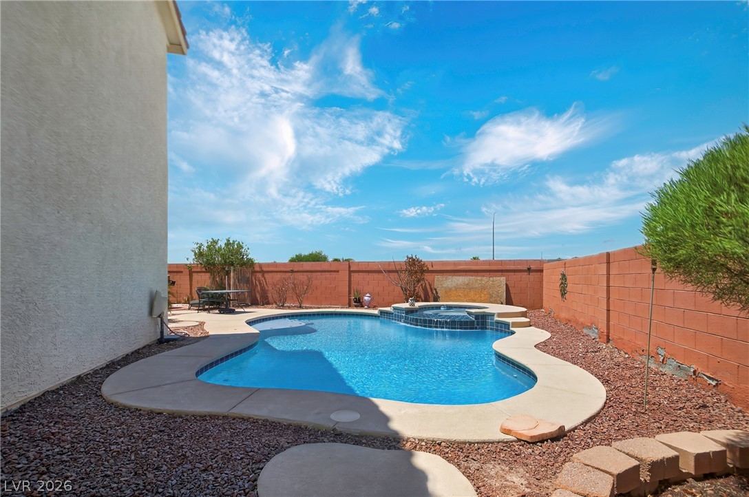 1035 Devon Lake Street Las Vegas NV 89110