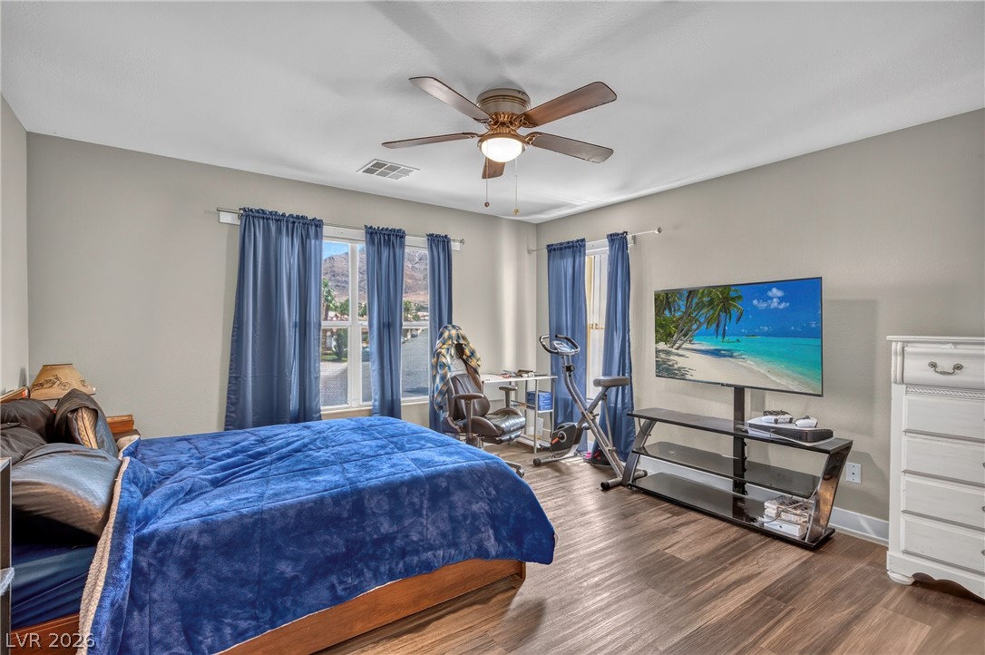 1035 Devon Lake Street Las Vegas NV 89110