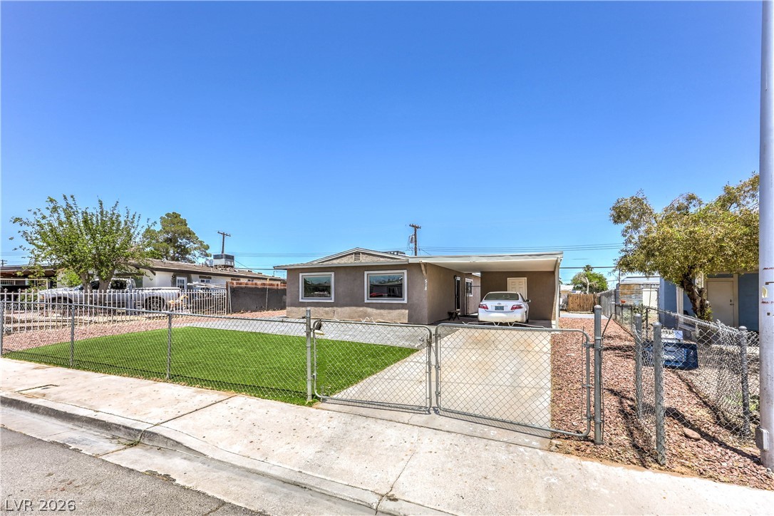 518 Duchess Avenue North Las Vegas NV 89030