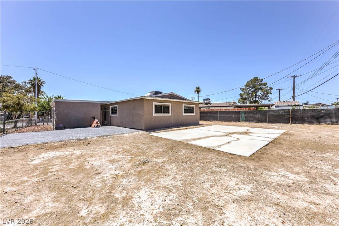 518 Duchess Avenue North Las Vegas NV 89030