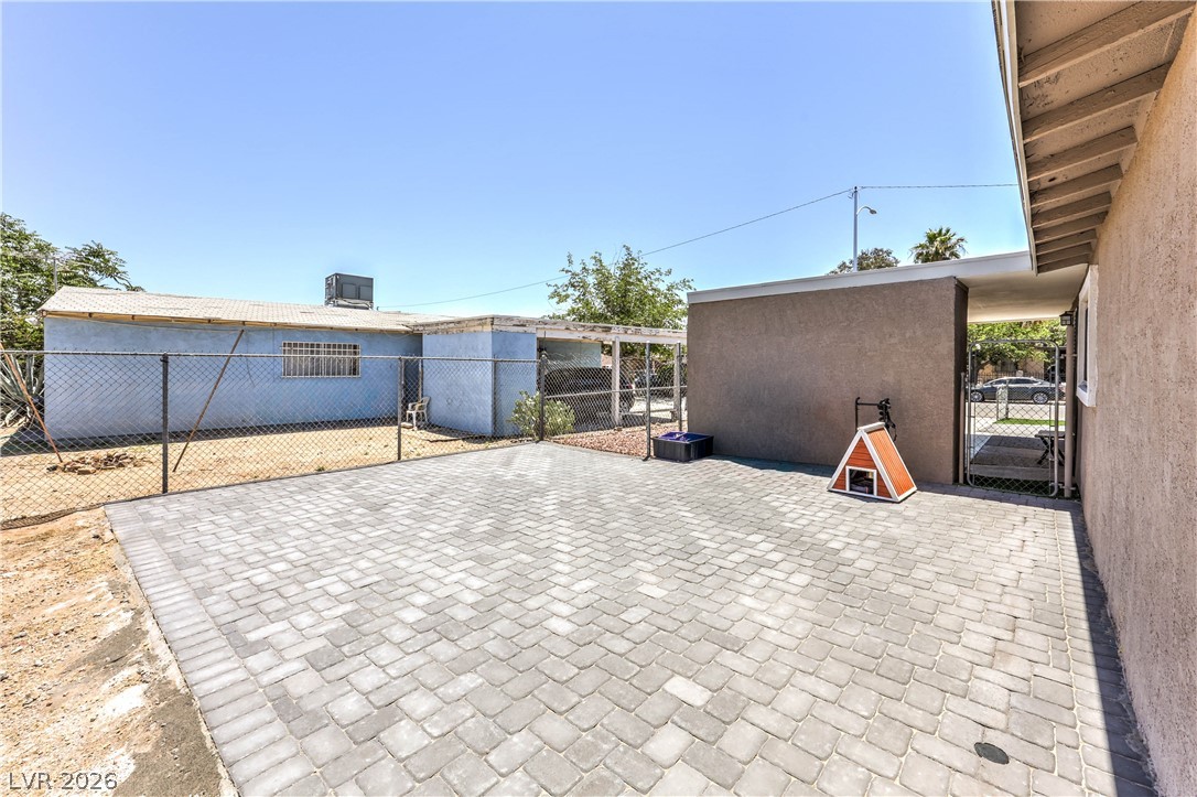 518 Duchess Avenue North Las Vegas NV 89030